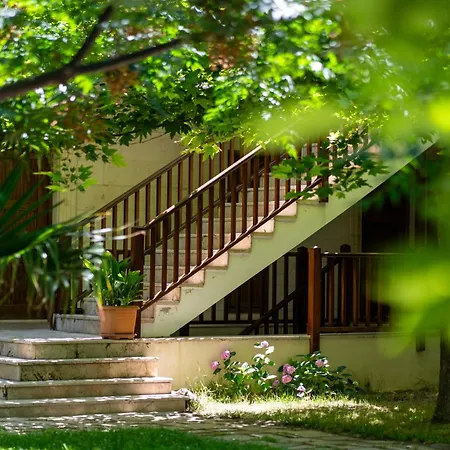 Cinarli Kasri Hotel