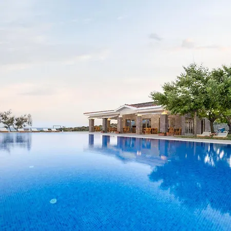 Cinarli Kasri Hotel