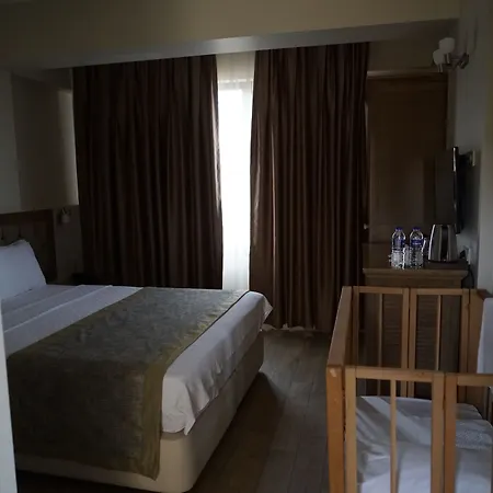 Cinarli Kasri 3* İmroz