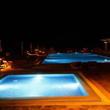 Cinarli Kasri Hotel Gokceada